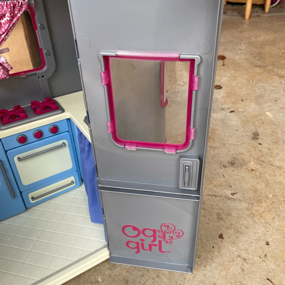 OG Girl Large Camper